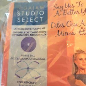 Gaiam core toning kit